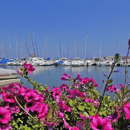 Hotel De La Mer Le Barcarès Buitenkant foto